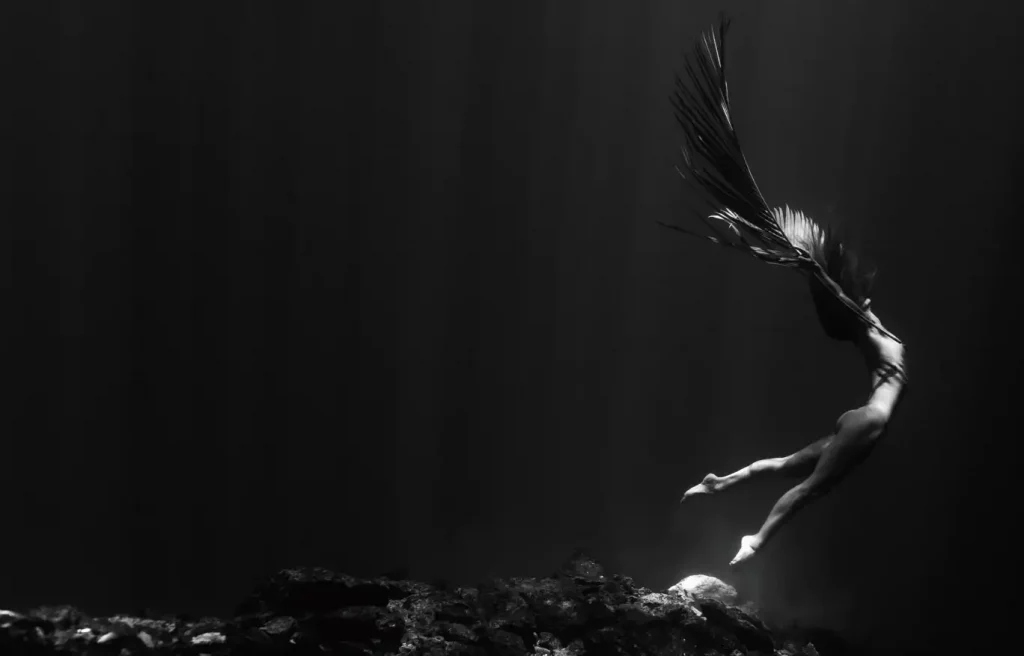 BASTIEN SOLEIL Odyssée d’eau et de lumière